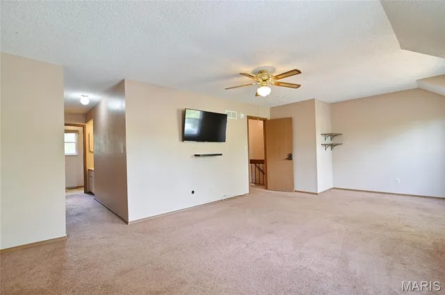 $1,800 | 1005 Pocono Trail, Ballwin, MO 63021