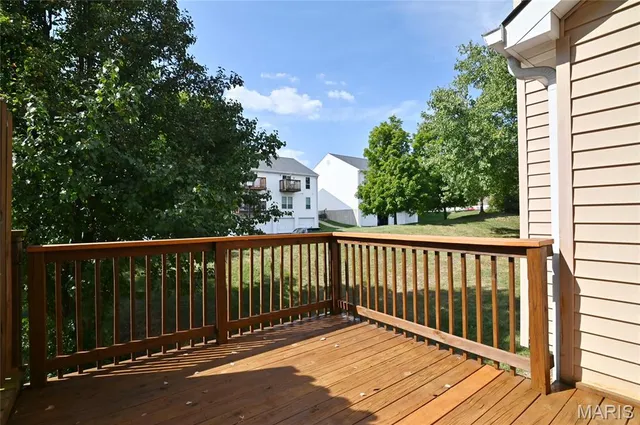 $1,800 | 1005 Pocono Trail, Ballwin, MO 63021