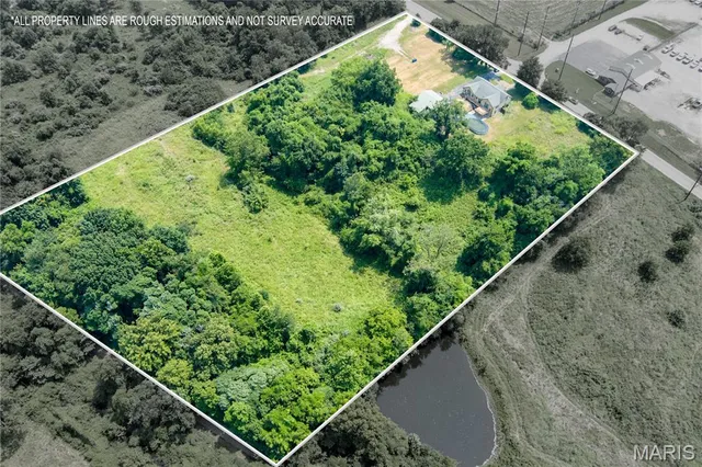 $585,000 | 5171 Old Alton Edwardsville Road, Edwardsville, IL 62025