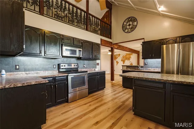 $585,000 | 5171 Old Alton Edwardsville Road, Edwardsville, IL 62025