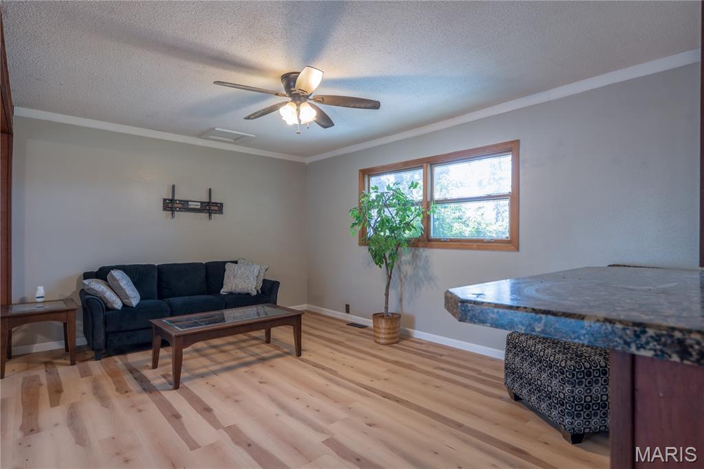 5171 Old Alton Edwardsville Road Edwardsville, IL 62025 - Photo 19 of 73