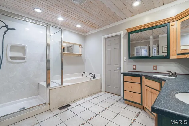 $585,000 | 5171 Old Alton Edwardsville Road, Edwardsville, IL 62025