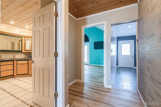 $585,000 | 5171 Old Alton Edwardsville Road, Edwardsville, IL 62025