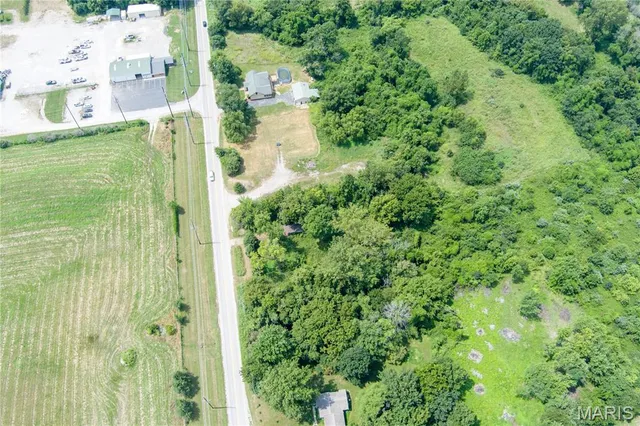 $585,000 | 5171 Old Alton Edwardsville Road, Edwardsville, IL 62025