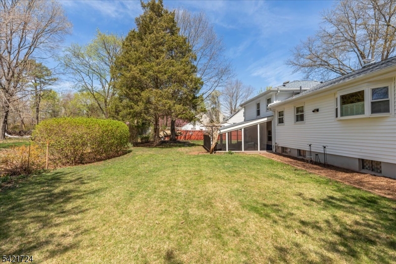 58 Wilson Road Somerset, NJ 08873 - Photo 34 of 50