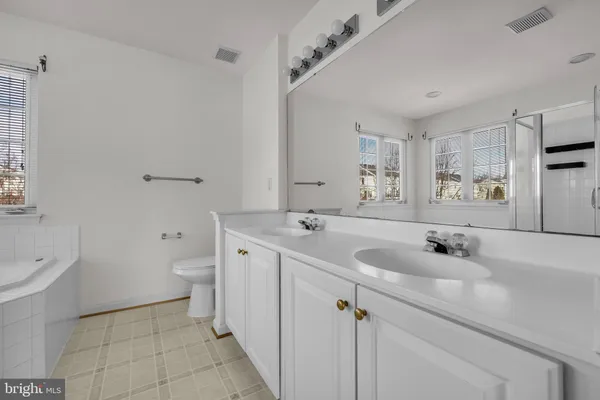 $3,950 | 43654 Kenai Court, Chantilly, VA 20152