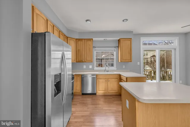 $3,950 | 43654 Kenai Court, Chantilly, VA 20152