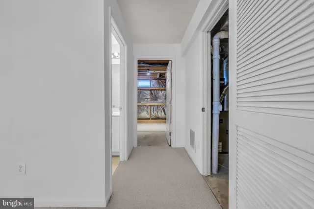 $3,950 | 43654 Kenai Court, Chantilly, VA 20152