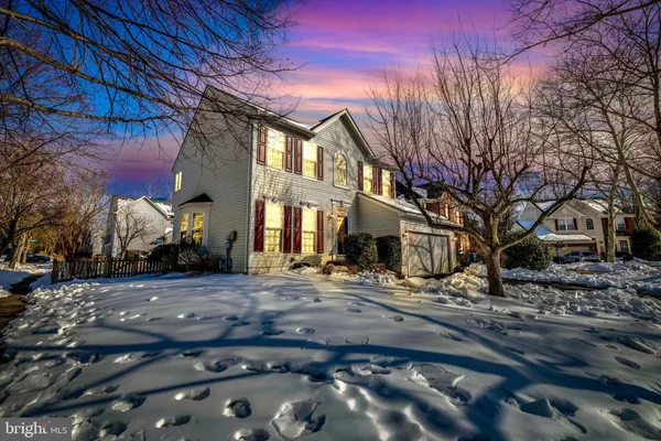 $3,950 | 43654 Kenai Court, Chantilly, VA 20152