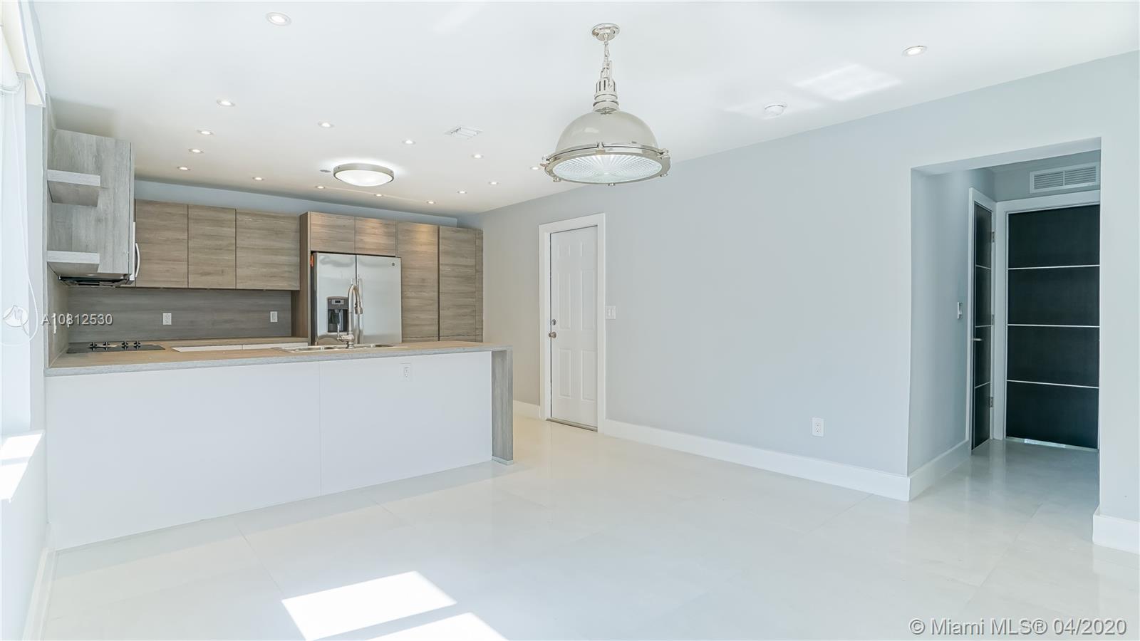 1214 Bird Road Coral Gables, FL 33146 - Photo 12 of 24 Gallery Image 12