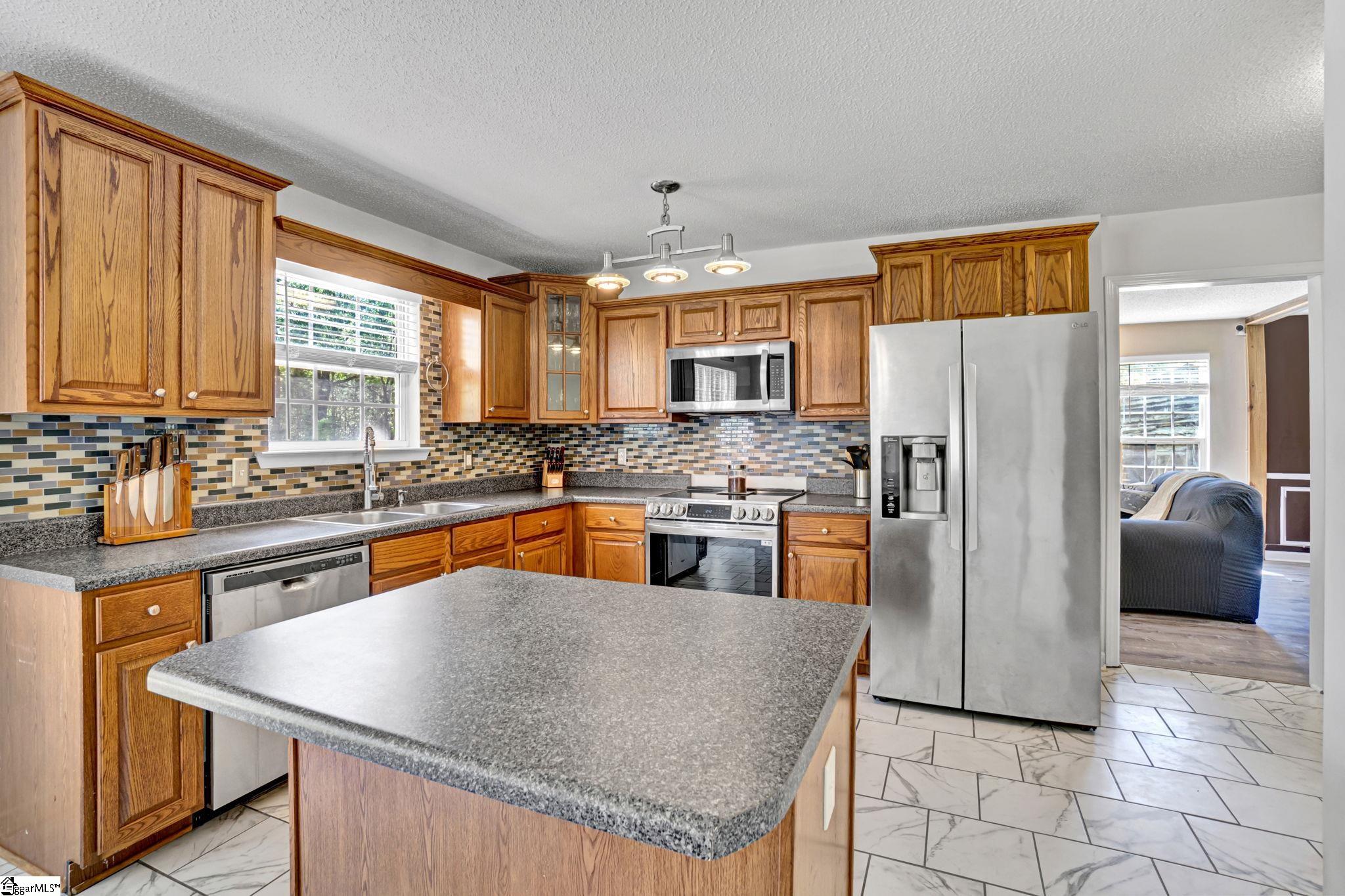 659 Reedy Fork Road Piedmont, SC 29673 - Photo 10 of 44