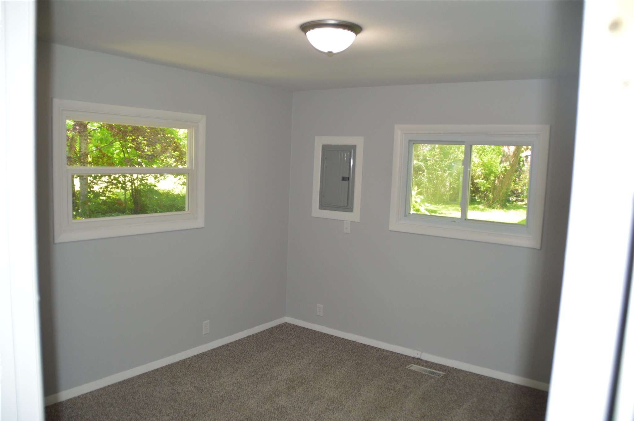 4027 York Road South Bend, IN 46614 - Photo 12 of 16 Gallery Image 12