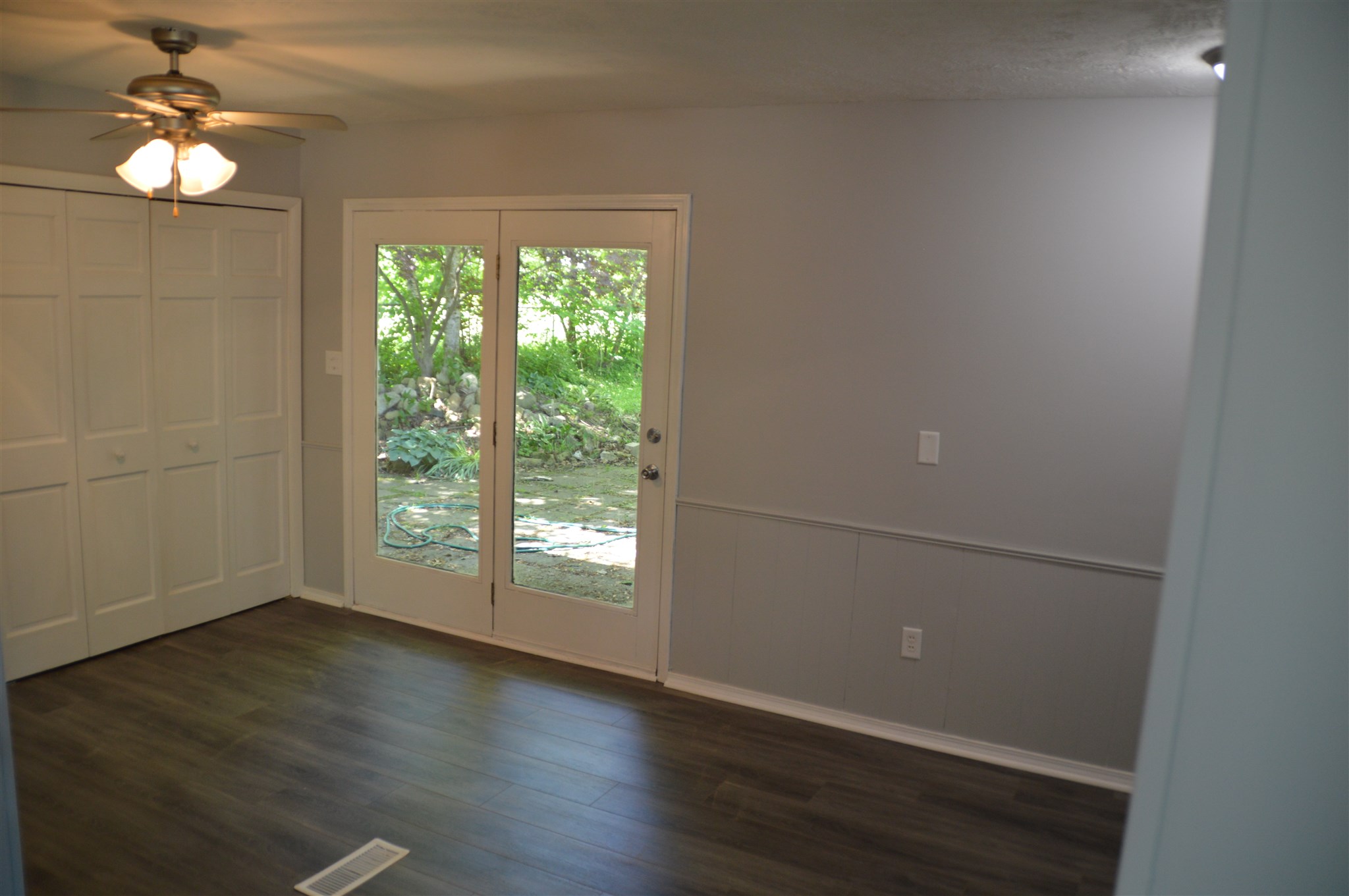 4027 York Road South Bend, IN 46614 - Photo 8 of 16 Gallery Image 8
