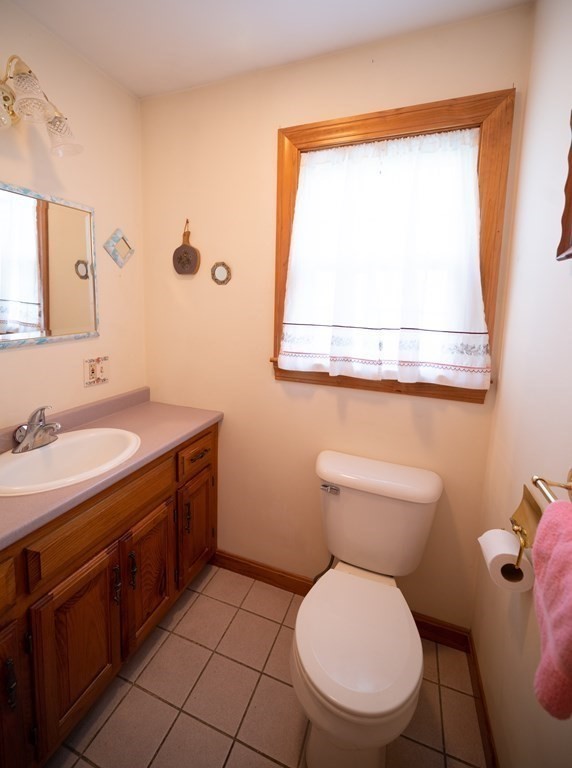 91 Marshall Road Fitchburg, MA 01420 - Photo 12 of 28 Gallery Image 12