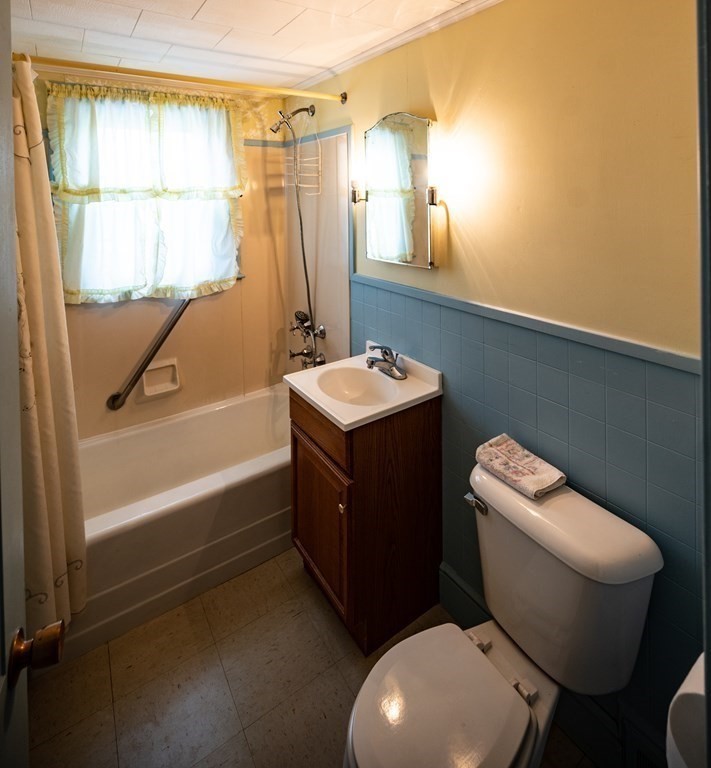 91 Marshall Road Fitchburg, MA 01420 - Photo 20 of 28 Gallery Image 20