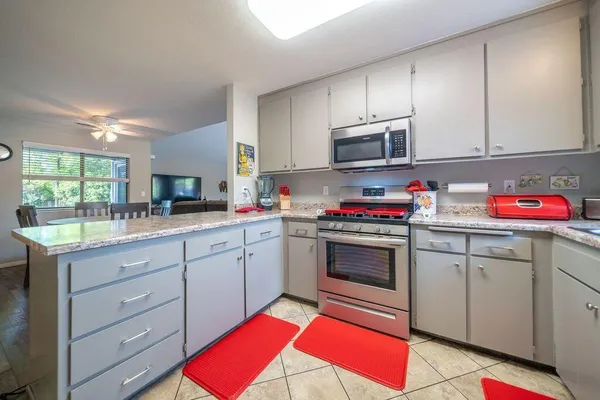 $380,000 | 1827 Bembow Drive, Redding, CA 96002