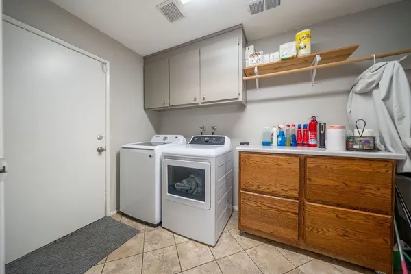 $380,000 | 1827 Bembow Drive, Redding, CA 96002