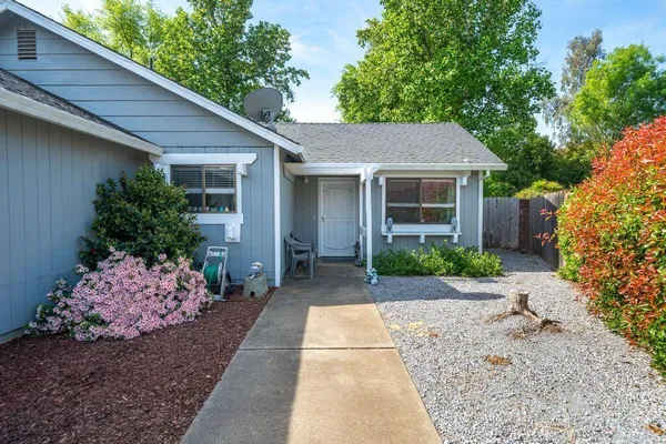 $380,000 | 1827 Bembow Drive, Redding, CA 96002