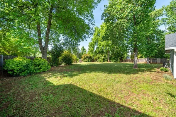 $380,000 | 1827 Bembow Drive, Redding, CA 96002