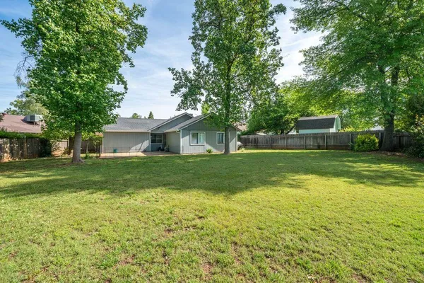 $380,000 | 1827 Bembow Drive, Redding, CA 96002