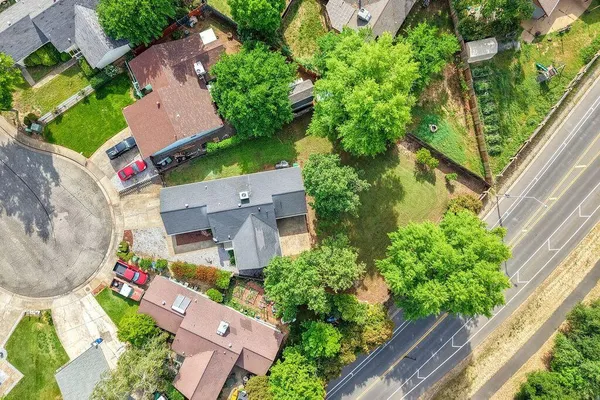 $380,000 | 1827 Bembow Drive, Redding, CA 96002