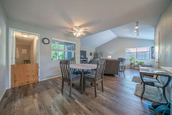 $380,000 | 1827 Bembow Drive, Redding, CA 96002