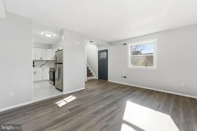 $2,500 | 111 Presidential Drive, Sicklerville, NJ 08081