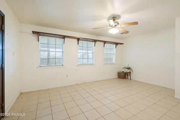 $278,000 | 10735 Highway 182, Franklin, LA 70538