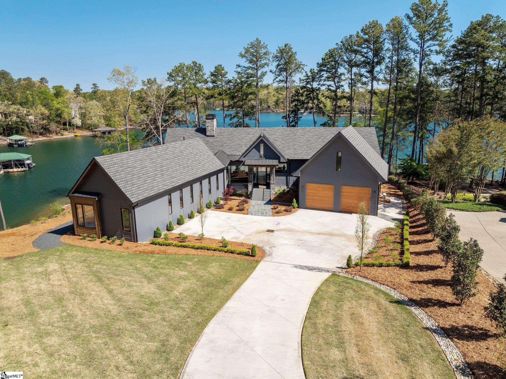 607 Longview Court Seneca, SC 29672 - Photo 1 of 46 Gallery Image 1