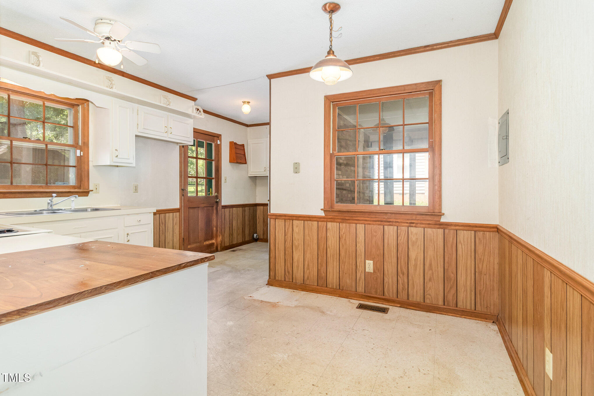 4310 Randall Road Durham, NC 27707 - Photo 3 of 24 Breakfast Area