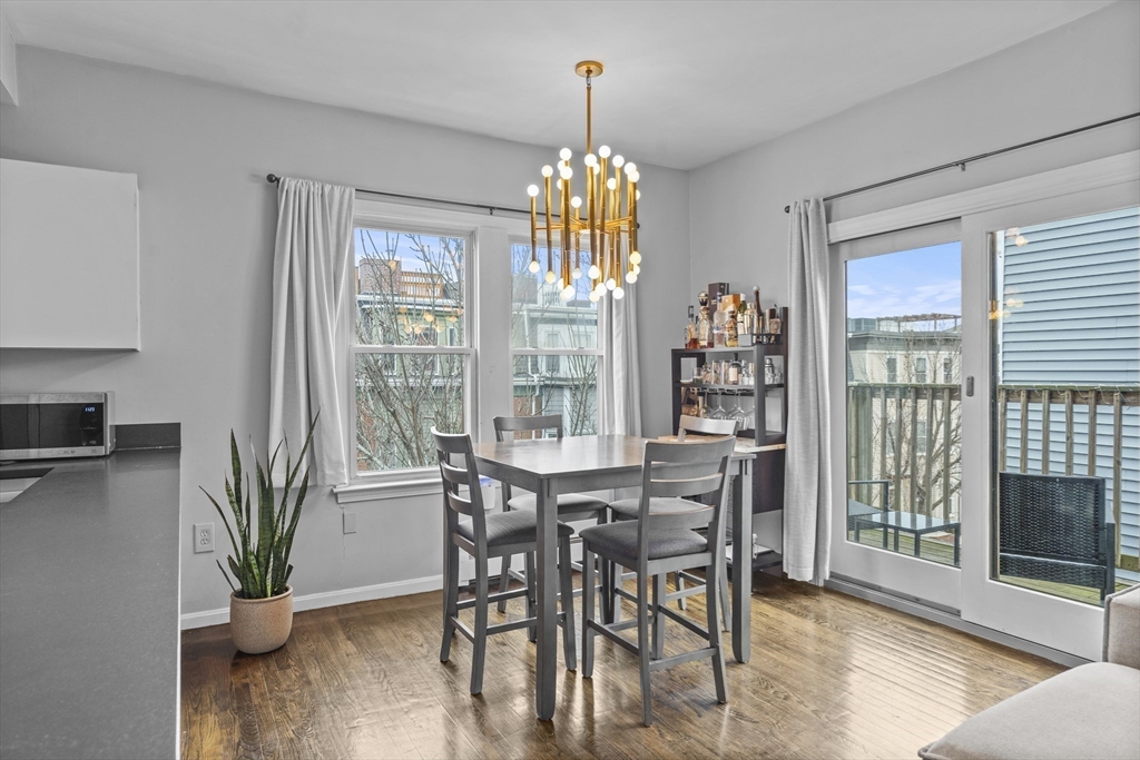 52 H Street, Unit 2 Boston, MA 02127 - Photo 4 of 15