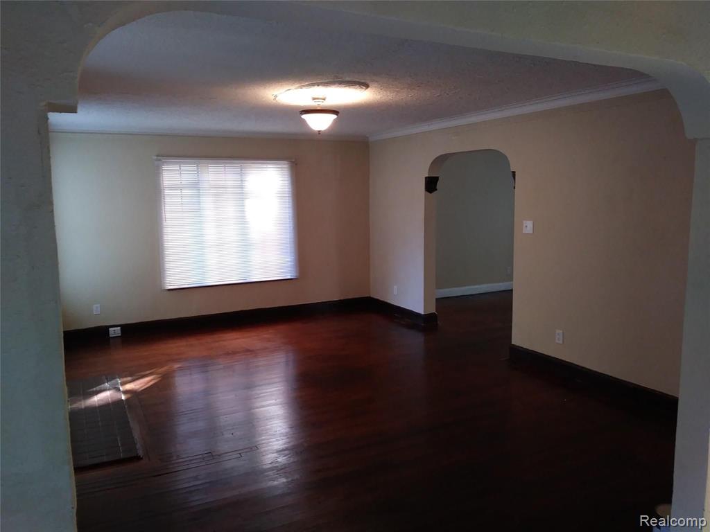 4674 Audubon Road Detroit, MI 48224 - Photo 10 of 29