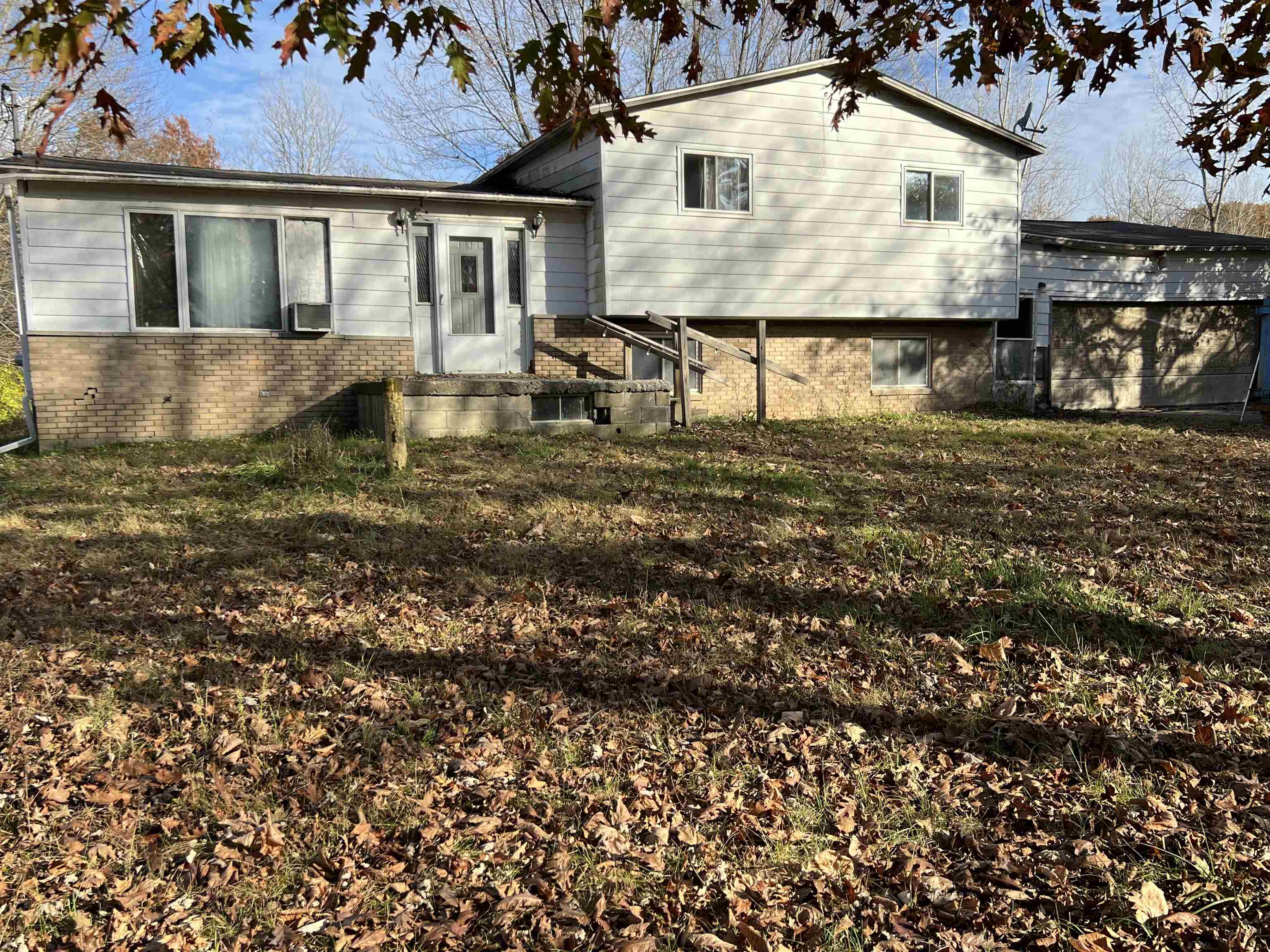 9354 Morrish Road Montrose, MI 48457 - Photo 1 of 16 50159726-b123fb85-5c06-41b1-bdc9-ba75f01541e4.JPG