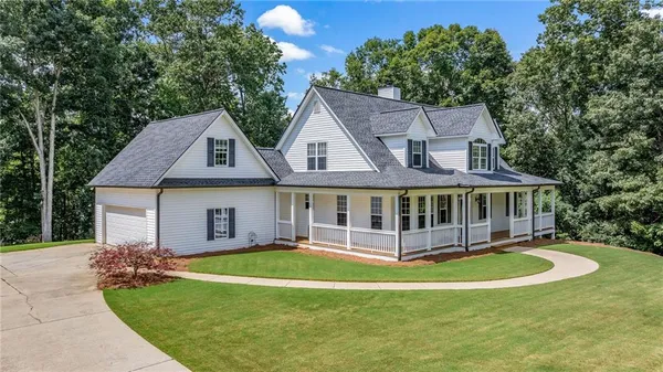 $699,900 | 7913 Pea Ridge Road, Lula, GA 30554