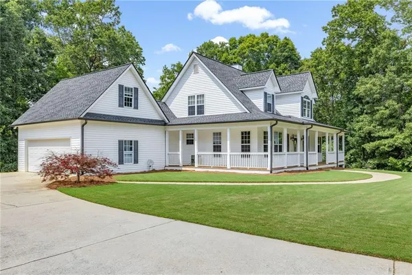 $699,900 | 7913 Pea Ridge Road, Lula, GA 30554