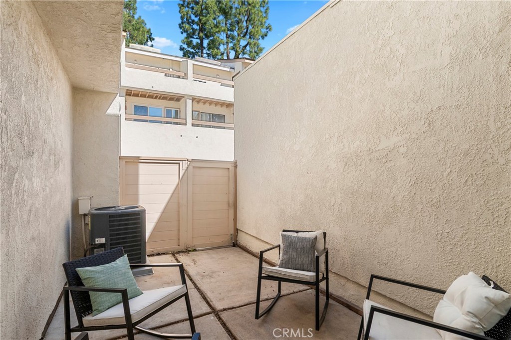 232 Dale Court Brea, CA 92821 - Photo 23 of 34