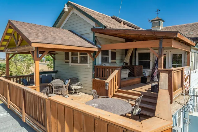 a view of entrance gate of the house