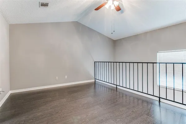 $1,950 | 12 Abbey Road, Euless, TX 76039