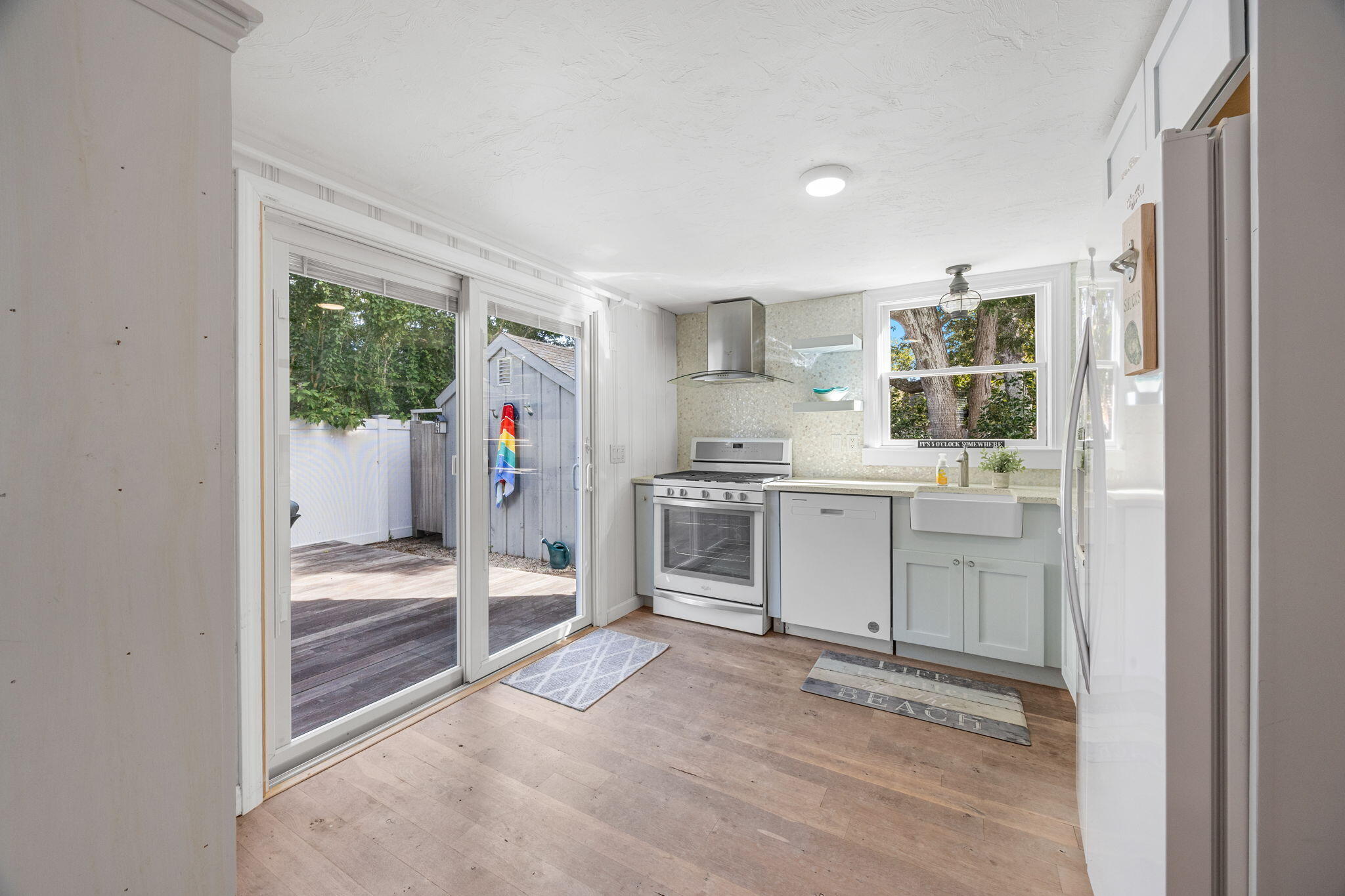 23 Zylpha Road Harwich Port, MA 02646 - Photo 14 of 44 .