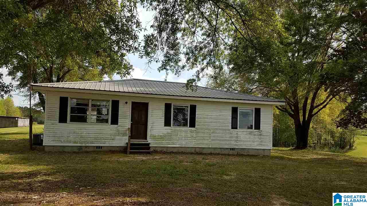17649 Hembree Road Northport, AL 35475 - Photo 1 of 11
