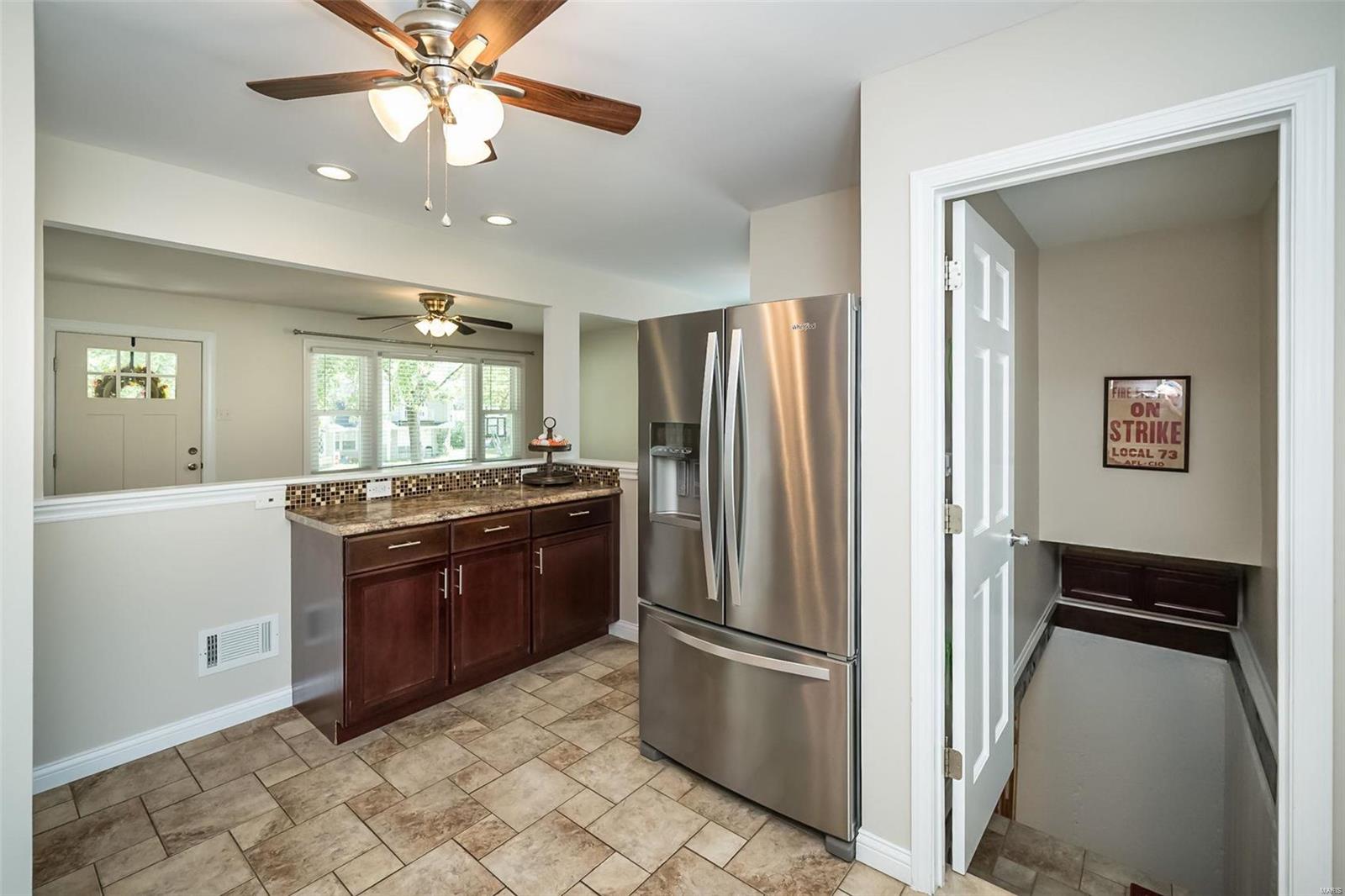 7841 Adkins Avenue St. Louis, MO 63123 - Photo 13 of 29