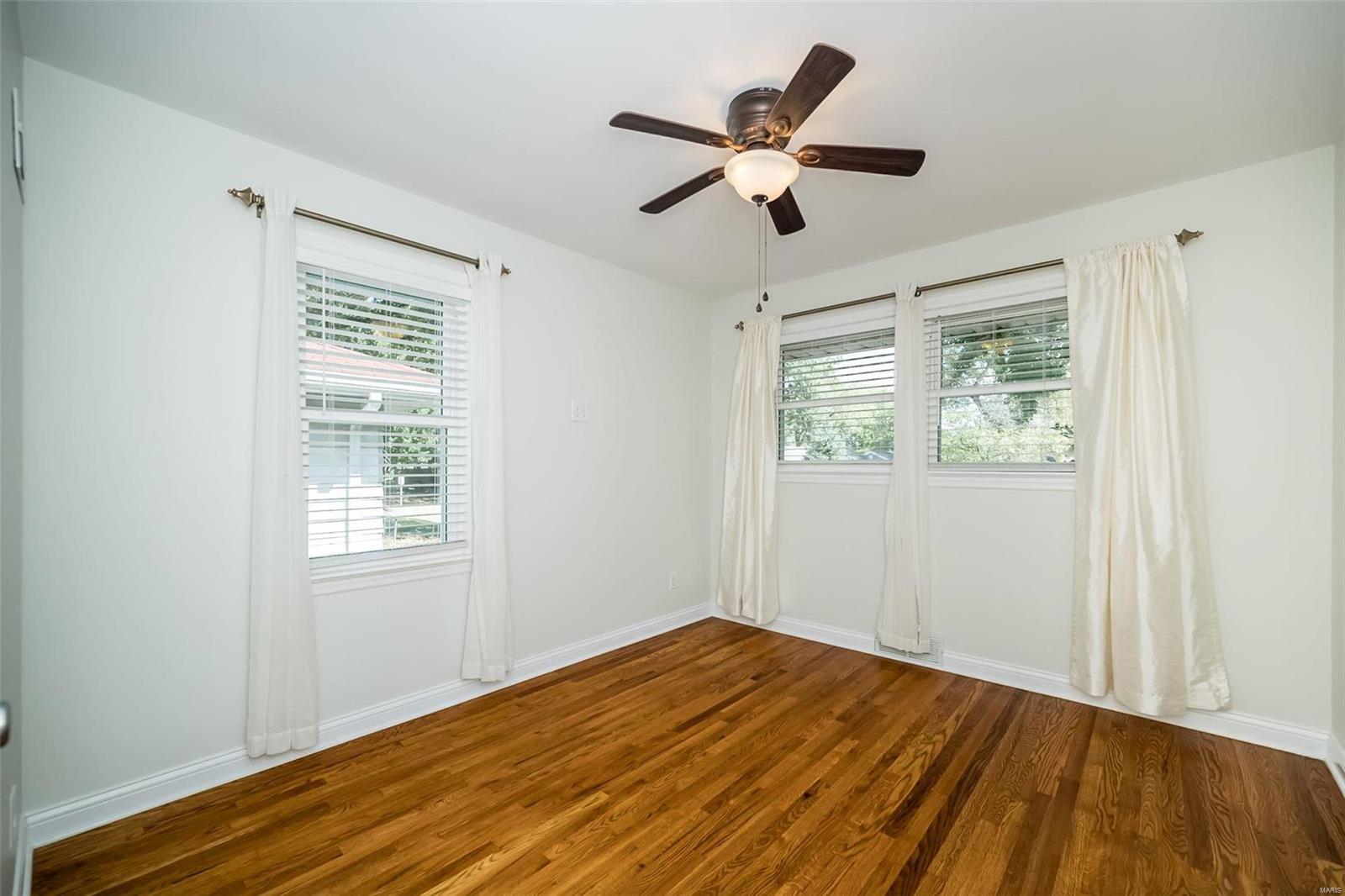 7841 Adkins Avenue St. Louis, MO 63123 - Photo 19 of 29