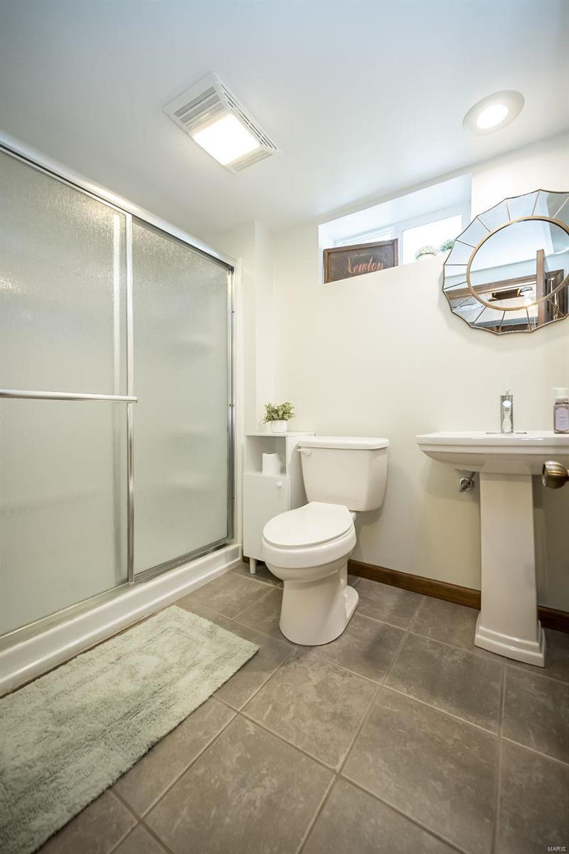 7841 Adkins Avenue St. Louis, MO 63123 - Photo 23 of 29