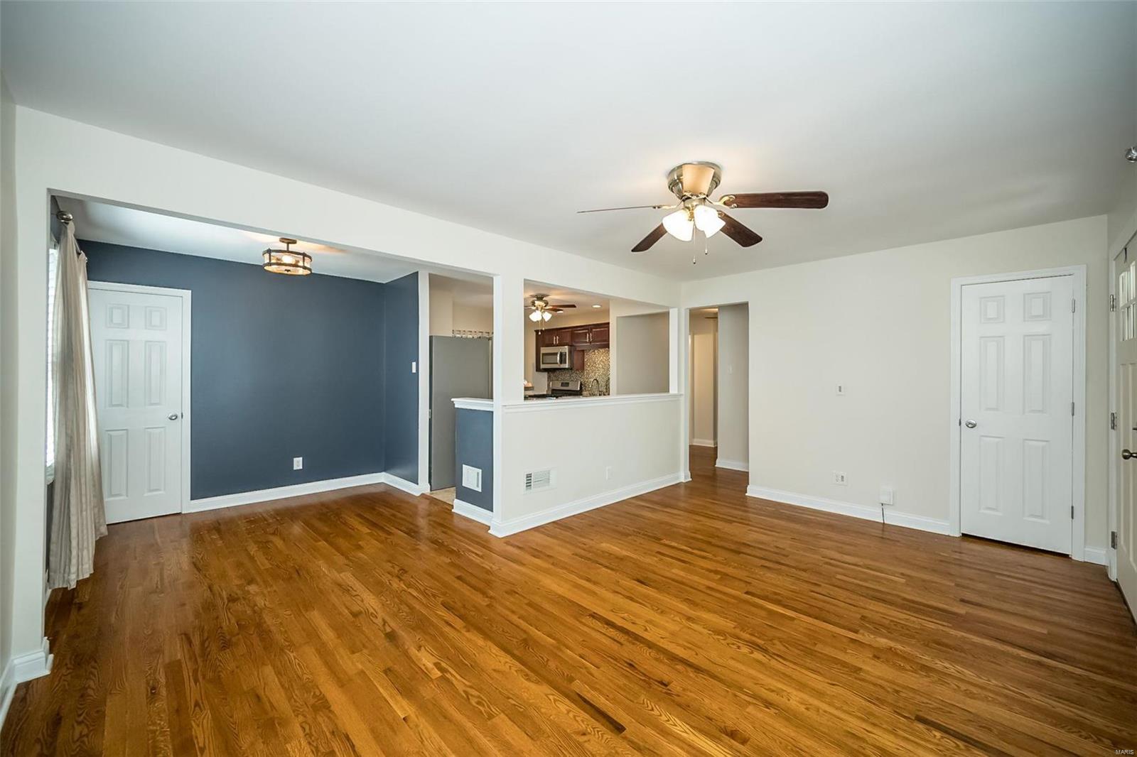 7841 Adkins Avenue St. Louis, MO 63123 - Photo 6 of 29