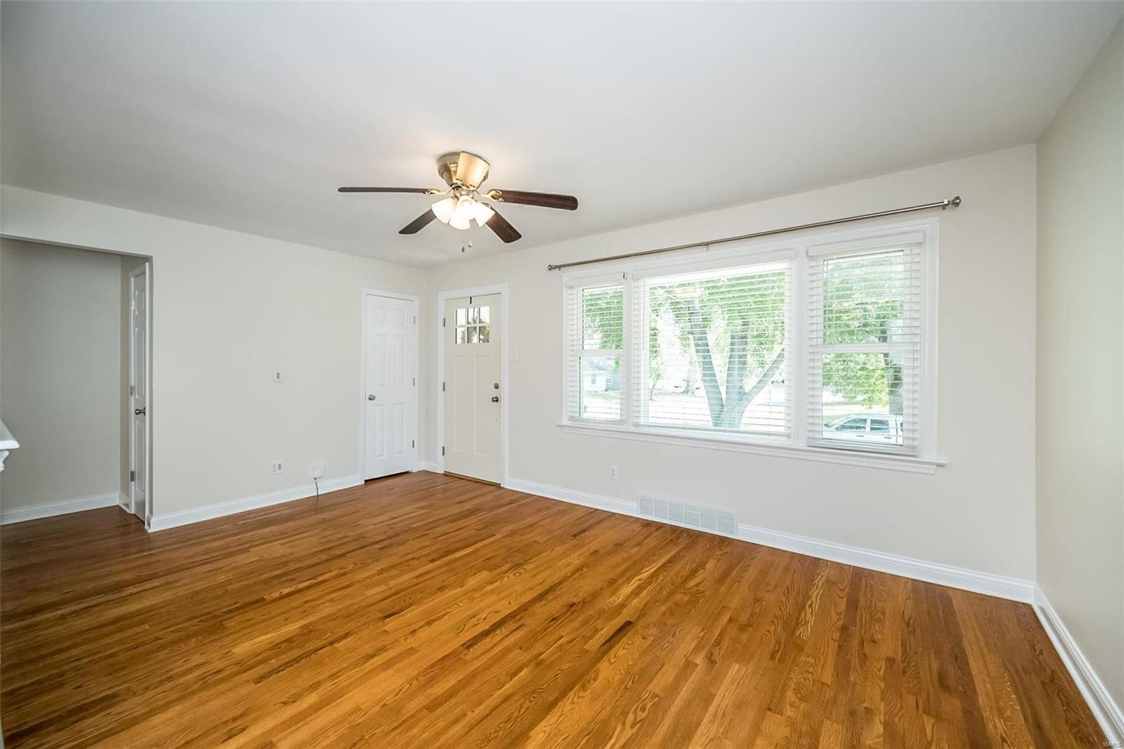 7841 Adkins Avenue St. Louis, MO 63123 - Photo 7 of 29