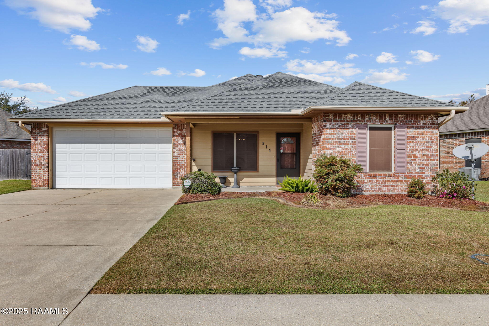 211 Rue Pacannier Carencro, LA 70520 - Photo 1 of 28 1-web-or-mls-211 Rue Pacannier-1