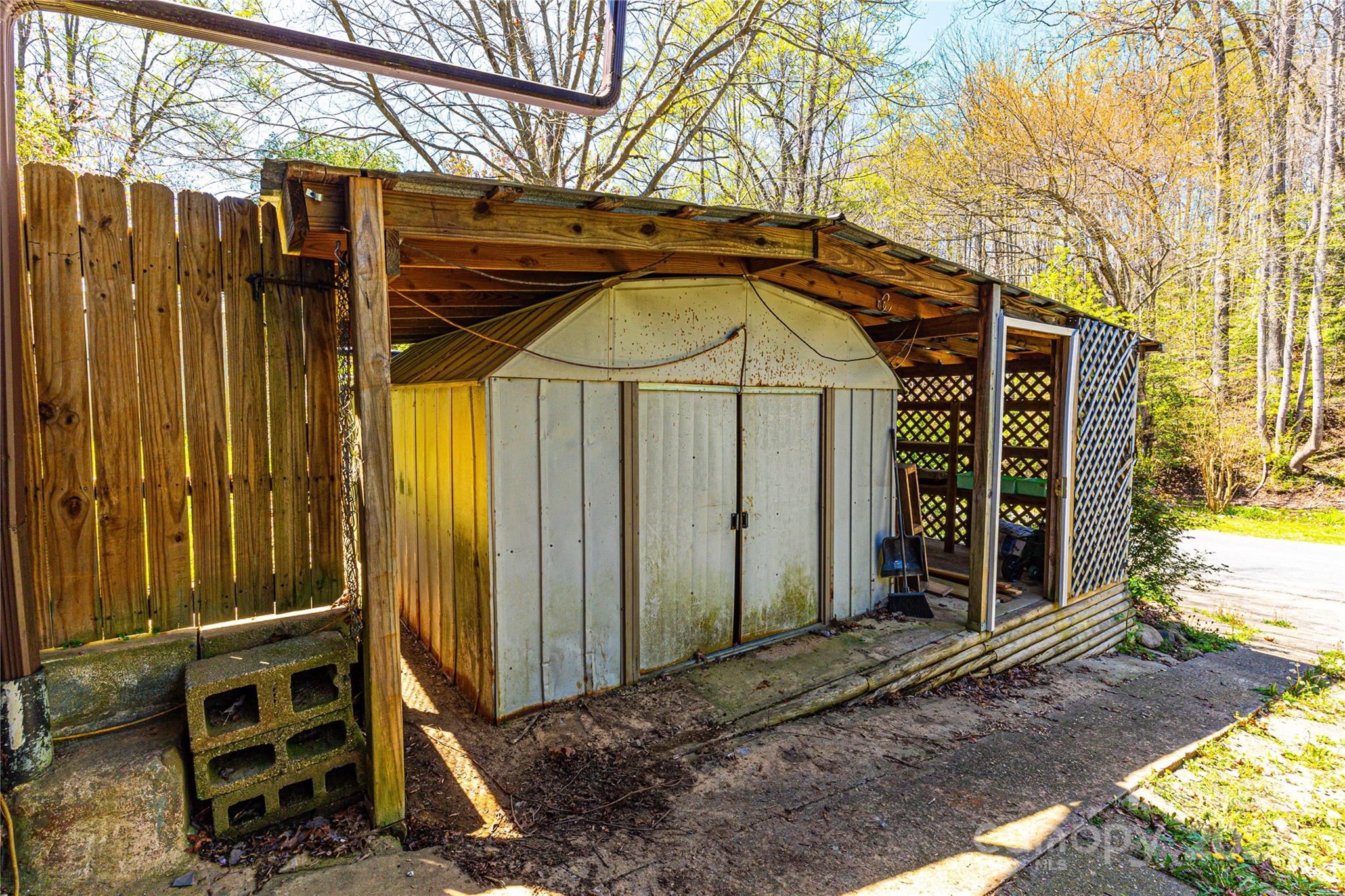 1111 Lemons Branch Road Bryson City, NC 28713 - Photo 24 of 43 Gallery Image 24