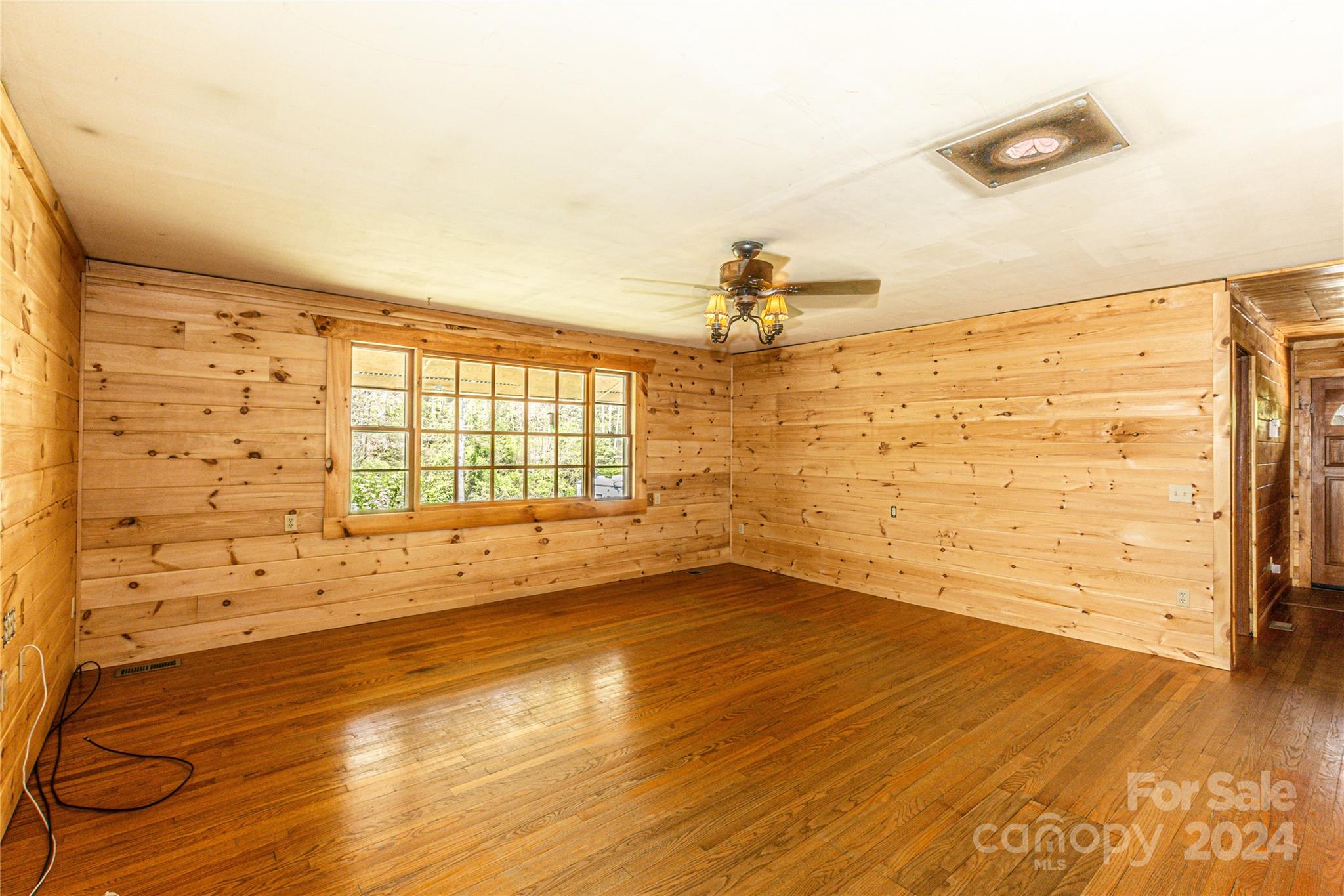 1111 Lemons Branch Road Bryson City, NC 28713 - Photo 3 of 43 Gallery Image 3