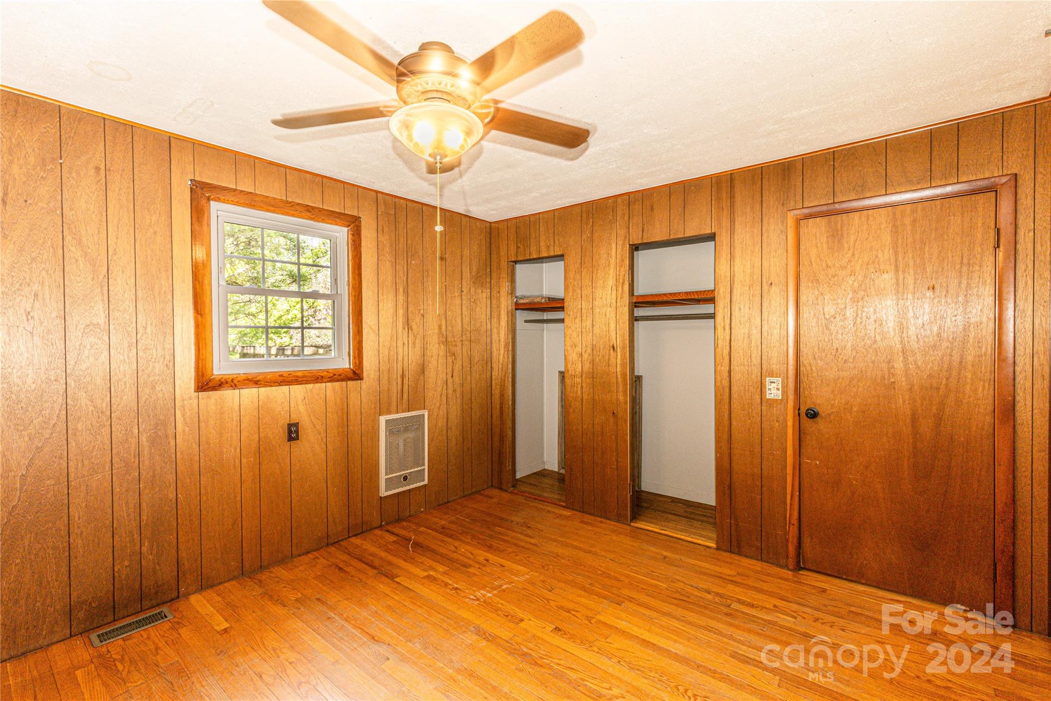 1111 Lemons Branch Road Bryson City, NC 28713 - Photo 5 of 43 Gallery Image 5