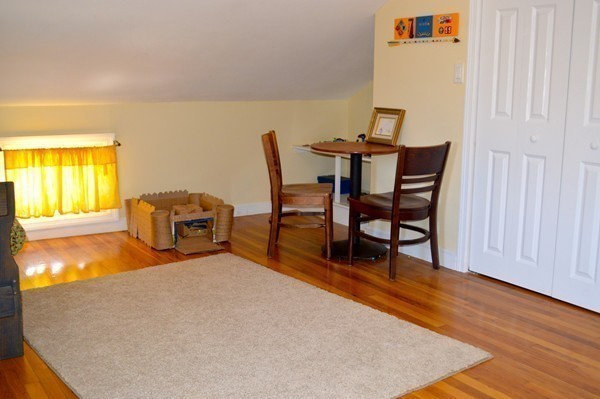 79 Chesterfield Road Northborough, MA 01532 - Photo 20 of 30 Gallery Image 20